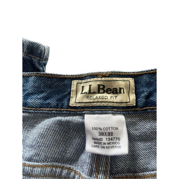 LL. Bean Men's Straight Leg Relax fit Cotton Blue Denim Pants Size 38/32 - Picture 11 of 11